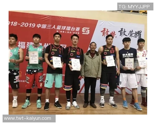 敢梦敢荣耀丨带你寻找三人篮球擂台上的梦想家