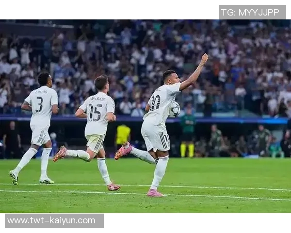 龙赛罗：米利唐是后防领袖；姆巴佩令人回想起他2018年的模样